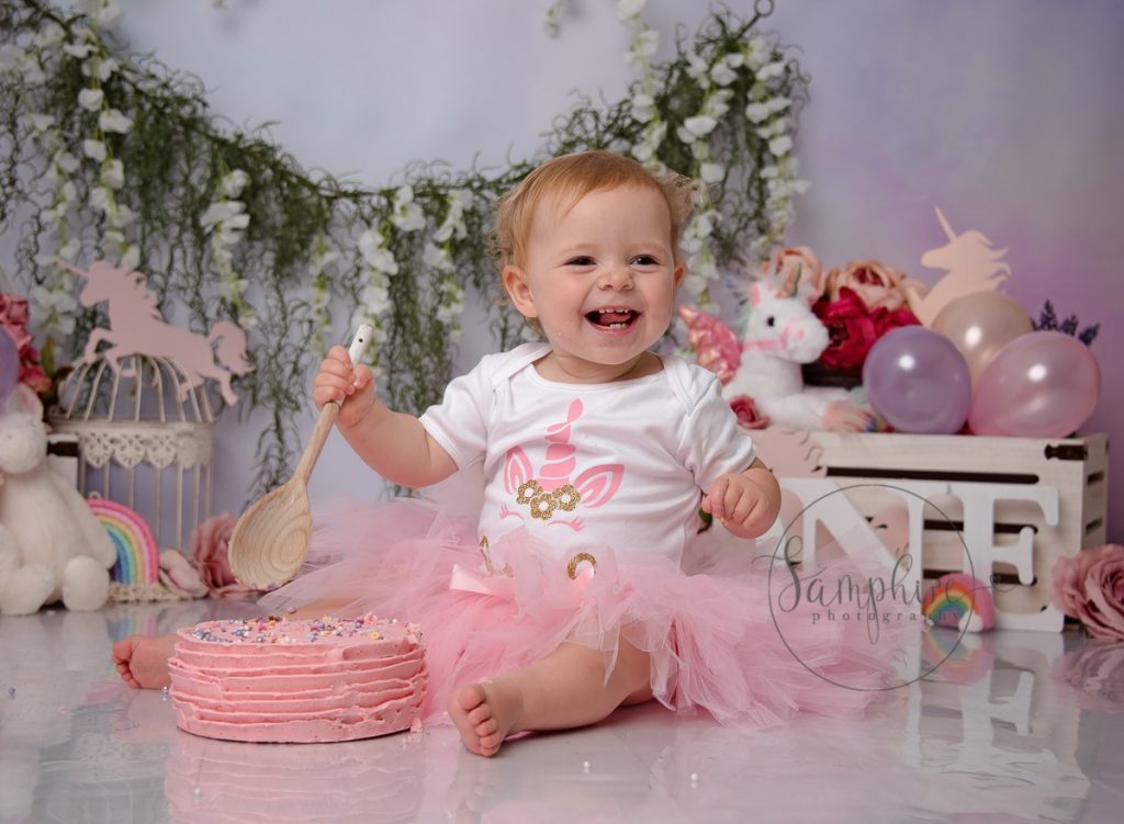 themed cake smash Sussex